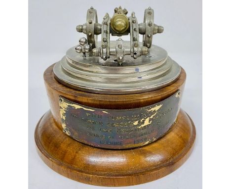 An India/Pakistan model of the Zamzama canon from the armed forces of Pakistan to the general assembly Lahore 1959