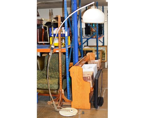 RETRO FLOOR LAMP     