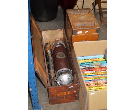 OLD WOODEN POST BOX &amp; VINTAGE 1930'S VACUUM     