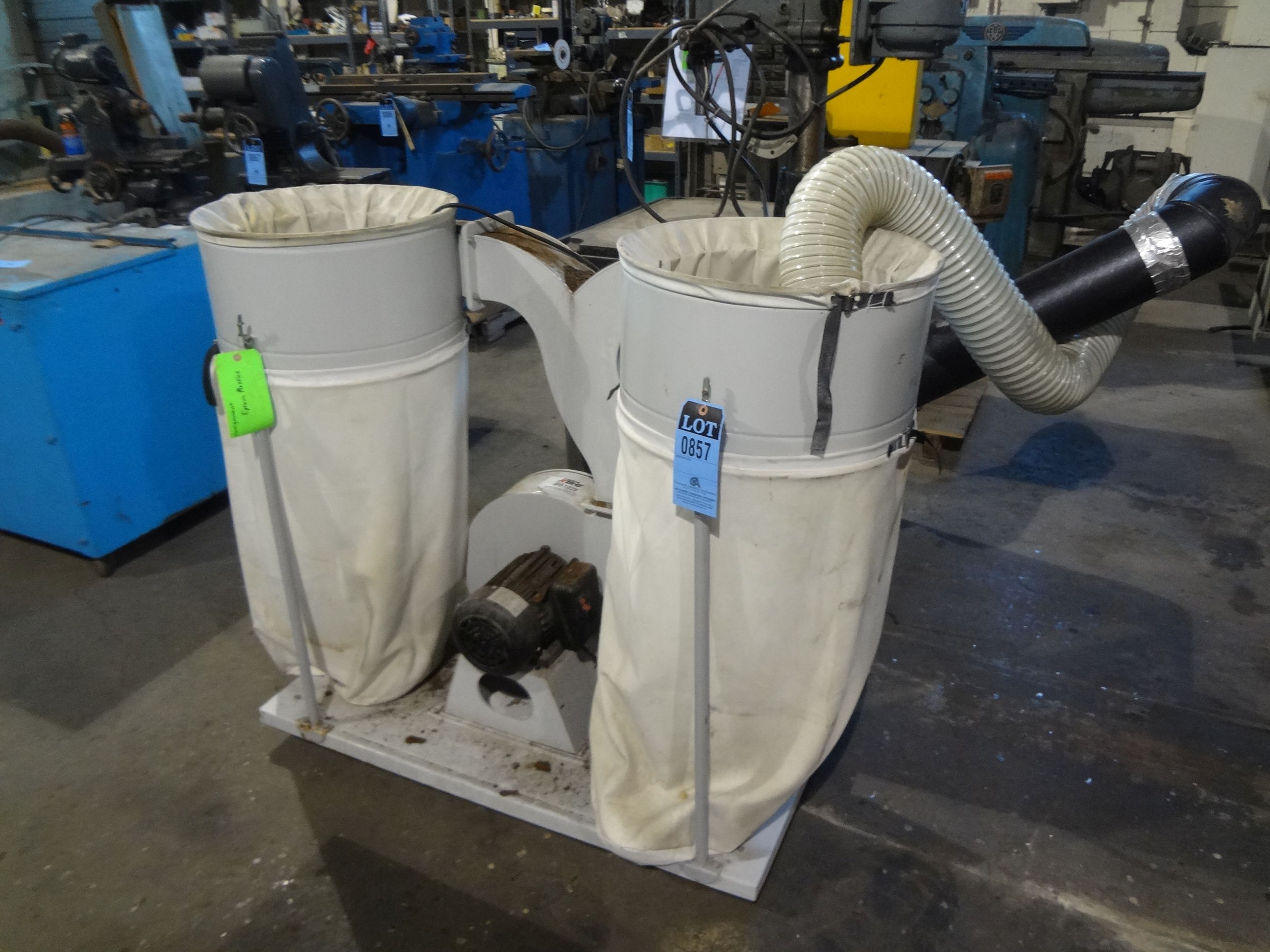 Kufo Model Ufo 102b 2 Bag Dust Collector 3 Hp Located At 700 N James Road Columbus Oh 43219