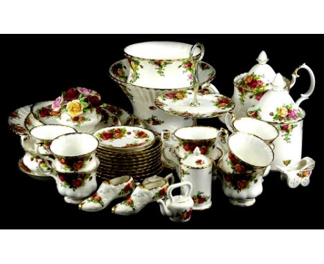 A collection of Royal Albert Old Country Roses pattern tea ware etc., to include teapot and cover, preserve jar and cover, tw