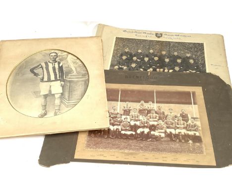 SPORTING PHOTOGRAPHS/MEMORABILIA. 1. A photograph of the Oxford Rugby team victorious (19-0) over Cambridge 1911-12, calligra