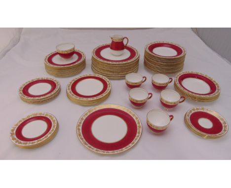 Wedgwood dinner and tea service to include plates, bowls, cups and saucers (81)