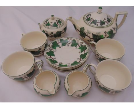 Wedgwood Etruria Napoleon Ivy tea set to include a teapot, sugar bowl, milk jug, cups and saucers (12)