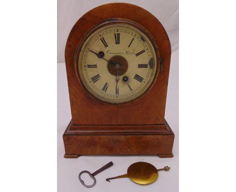 Camera Cuss Edwardian arched top mahogany mantle clock with white dial and Roman numerals, 23.5cm (h)