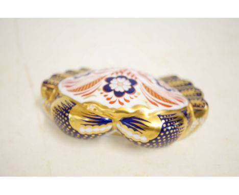 Royal crown derby Imari crab silver stopper 