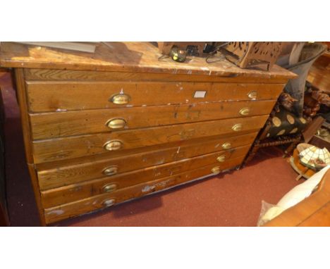 A vintage oak plan chest of six drawers 