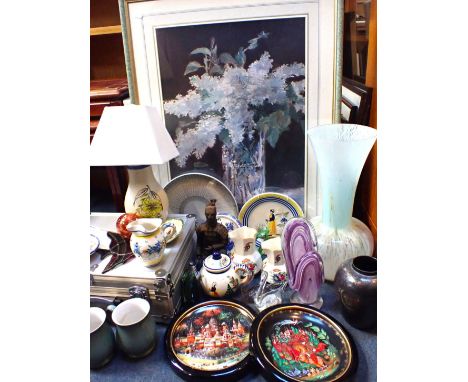 A COLLECTION OF DECORATIVE GLASS, CERAMICSincluding Quimper, a furnishing print, a Purbeck Pottery lamp and an aluminium case