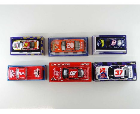 A group of 1:24 and 1:32 scale diecast Stock/Nascar racing cars by various manufacturers - G/VG in G/VG boxes (6)