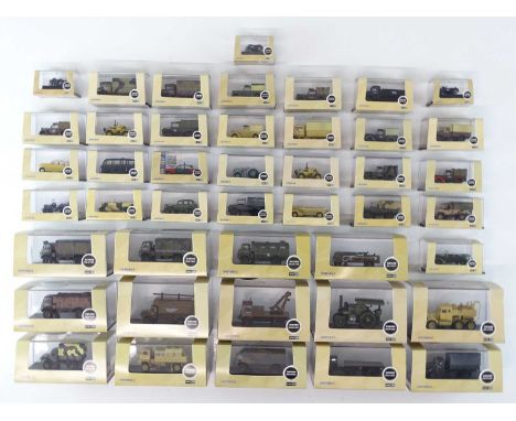 A quantity of 1:76 Scale military cars, vans and lorries by OXFORD DIECAST - VG in G/VG boxes (44)