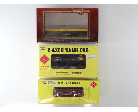 A group of G Scale American Outline wagons by ARISTOCRAFT and BACHMANN - VG in G boxes (3)