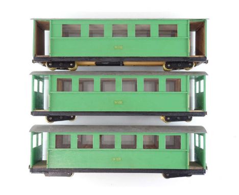 A group of scratchbuilt G scale narrow gauge (32mm) bogie coaches in WHR green livery - G unboxed (3)