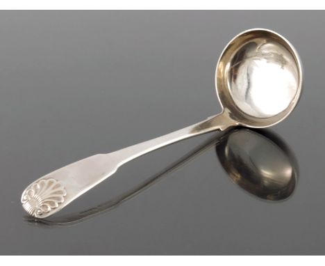 A George III Scottish silver toddy ladle, James McKay, Edinburgh 1819, Fiddle and Shell pattern, 15cm long, 1.12ozt