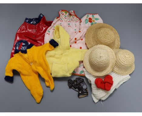 A large assortment of vintage Sasha clothing, in good condition