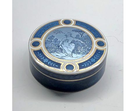 Antique 20th century Silver and guilloche enamel round box with French silver hallmarks circa 1900 dia approx. 7cm 