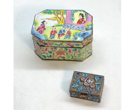 2 Chinese enamel boxes largest measures approx 6.5cm by 5cm height 3.2cm 