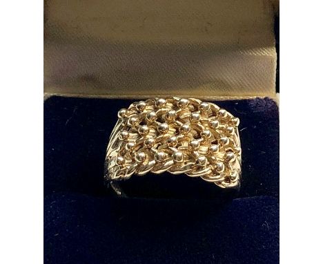 9ct gold gents ring weight 6.4g