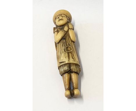 Fine Japanese carved stag antler dutchman netsuke late 18th century, well carved with good patina. length 9.5 cm good conditi