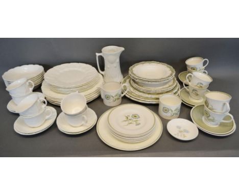 A Wedgwood Susie Cooper pattern tea service, together with a collection of other teaware and other ceramics including a decan