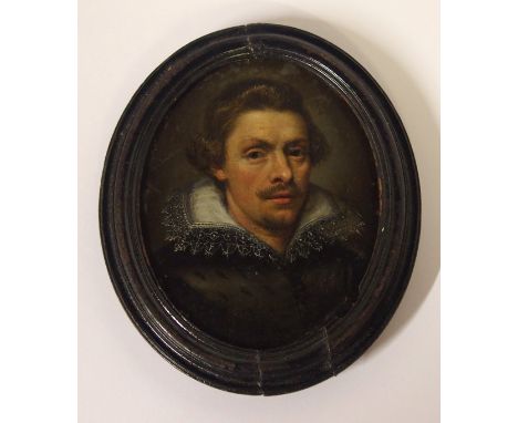 FLEMISH SCHOOL (17th Century) PORTRAIT MINIATURE OF A GENTLEMAN Oil on copper, 10 x 8cm (3 7/8 x 3 1/8") (oval) Note - This l