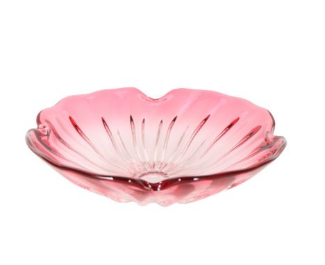 Beautiful ruby Steuben centerpiece bowl in a floral design. Size: 2 3/4 x 11 1/2 in. Please note that all sales are final. No