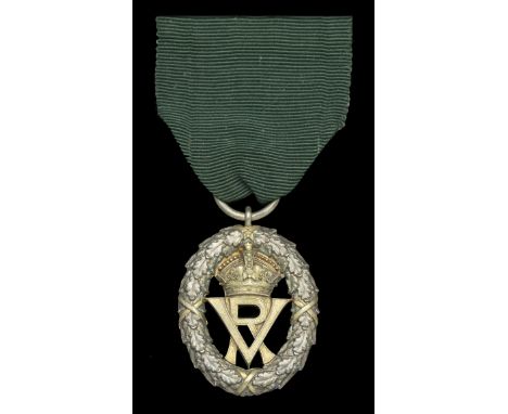 Volunteer Officers’ Decoration, V.R. cypher, silver and silver-gilt, hallmarks for London 1892, lacking integral top riband b