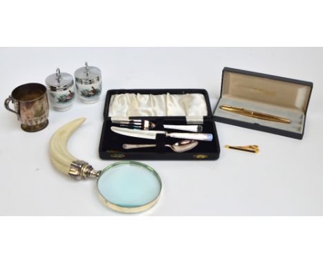 A small quantity of collectors' items comprising a gold plated Parker fountain pen in box, a Dunhill tie clip, a magnifying g