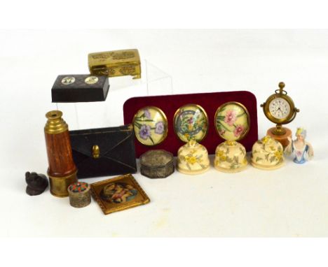 A quantity of collectors' items including three ceramic ceiling light fitments with screw tops and decorated with flowers, a 