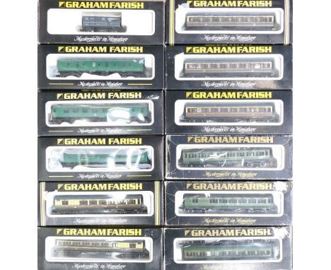 Twelve Graham Farish Boxed N Gauge Mainline Lner Coaches to include 0623 x3, 0624 x3, 0634 x2 together with three 74/100 mini