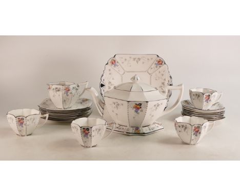 Shelley Queen Anne shape part tea set, pattern 11498 to include large tea pot, tea pot stand, 4 cups, 7 saucers, 7 side plate