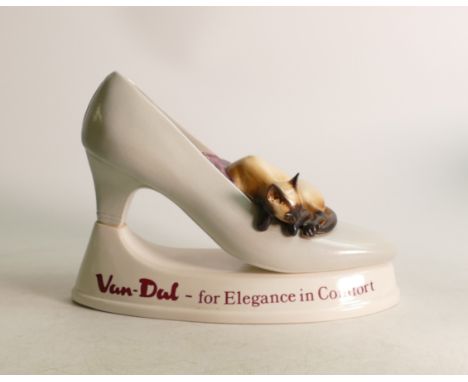 Pottery advertising model of a shoe with siamese cat curled inside "Van-Dul for Elegance and comfort" Made by Lenham Pottery 