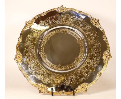 De Lamerie Fine silver plated gilt layplate/tray, Empress pattern, high end quality item, new and Made in England, d.36cm, in