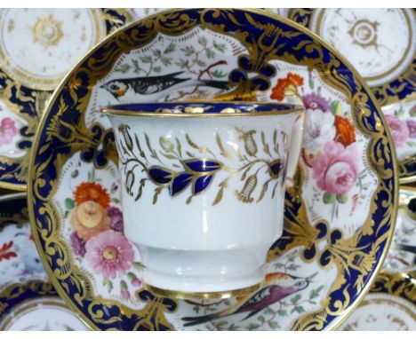 Early 19th century Coalport tea &amp; coffee set service - 12 x tea cups, 12 x coffee cups &amp; 12 saucers (36) 