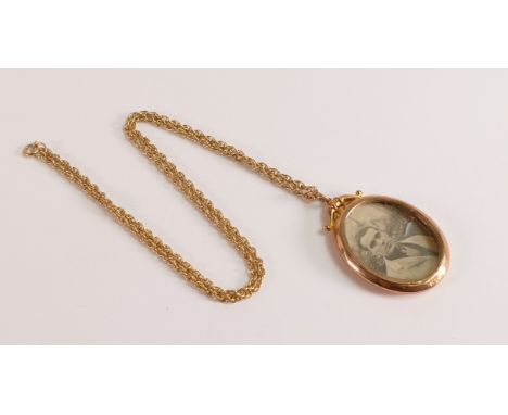 9ct rose gold oval portrait pendant with 9ct gold necklace, 9g. 