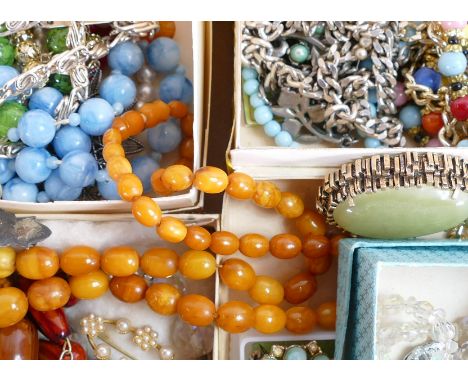 A collection of vintage costume jewellery including brooches, beads, pendants, silver etc. 