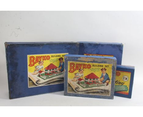Two Bayko Building sets, and two Bayko Converting Sets, all boxed (4)