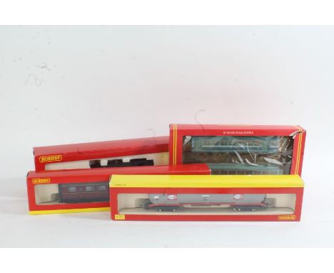 Hornby 00 Gauge, R4055B Composite Coach, R 6166 100 Ton Tank Wagon 'Murco', R.867 Pacer Twin Railbus Provincial Sector, and C