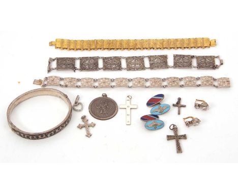 A mixed lot of jewellery, to include two filigree bracelets, a gilt metal bracelet, a hinged bangle, paste earrings with yell