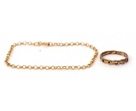 A 9ct bracelet and a 9ct ring, the belcher link bracelet with tag stamped 375 with Birmingham import mark 1986, 18cm long, 1.