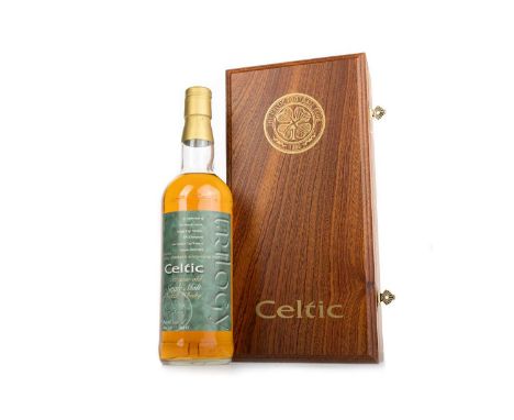 CELTIC F.C., CELTIC TRILOGY 1969 - AGED 32 YEARS SINGLE MALT SCOTCH WHISKY, bottled in 2001 to commemorate Celtic FC winning 