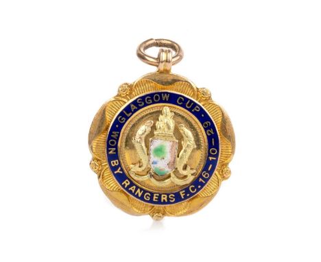 THOMAS MUIRHEAD OF RANGERS F.C., GLASGOW CUP WINNERS GOLD MEDAL, 16TH OCTOBER 1929  the obverse with central enamelled coat o