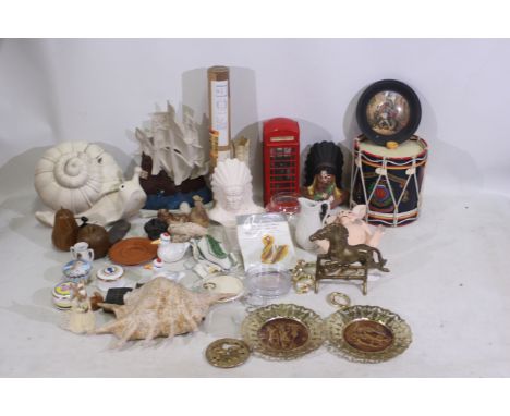 Royal Doulton, Portmerion, Royal Crown Duchy, Other - Brassware to include a horse figure jumping a fence, horse belt buckle,