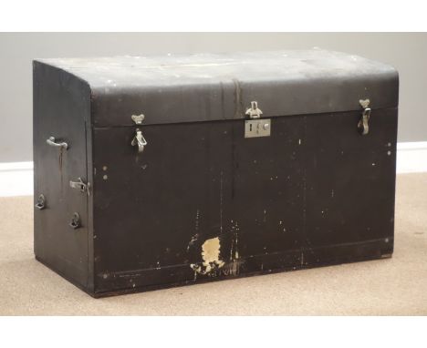 20th century 'Brexton' car trunk with fitted interior, chromed handles and fittings, W92cm, H57cm, D44cm Condition Report Cli