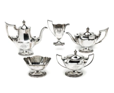 ˜AN AMERICAN SILVER FIVE-PIECE TEA AND COFFEE SET, GORHAM MANUFACTURING CO., PROVIDENCE RI, 1915 Plymouth pattern, designed b