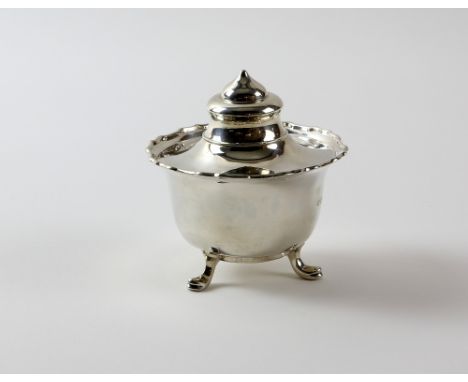 Pie crust silver tea caddy on 3 legs by Charles Boyton and Sons, Sheffield 1916