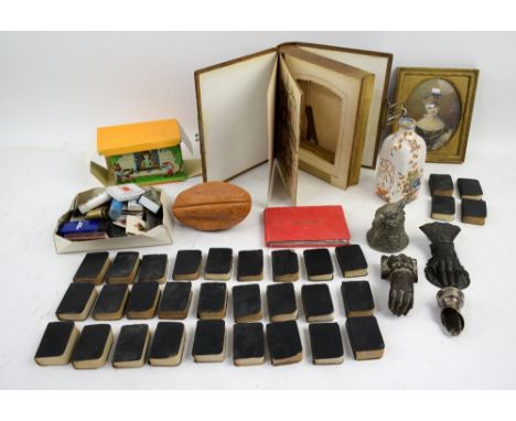 Mixed group of items including an autograph book signed by Cliff Richard, the members of Mud, Roy Castle and others, a signed