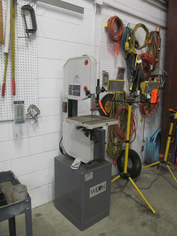 Wilton 14" Tradesman vertical metal band saw, M/N 8201, S/N 1161581, 1