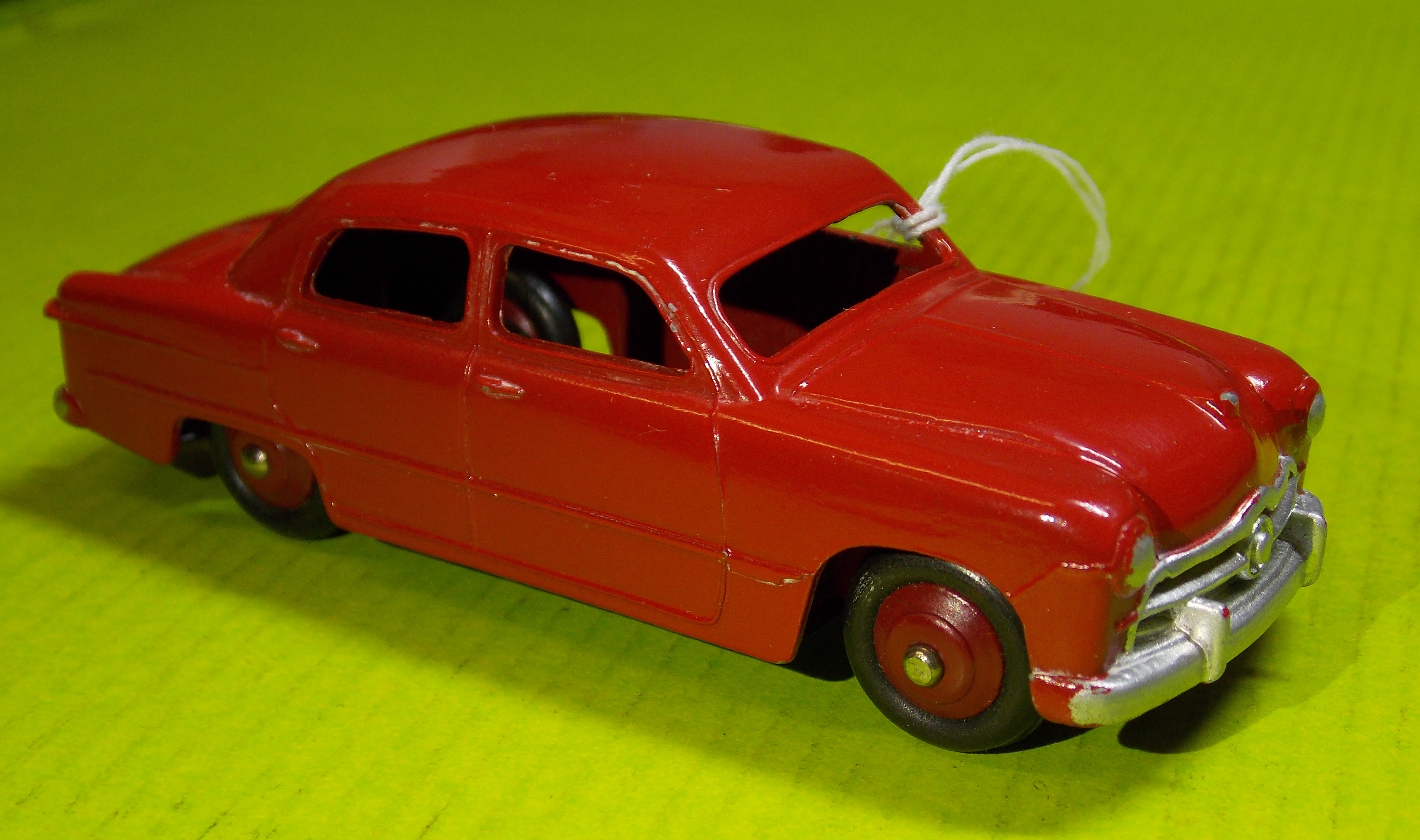 DINKY TOYS FORD SEDAN IN RED