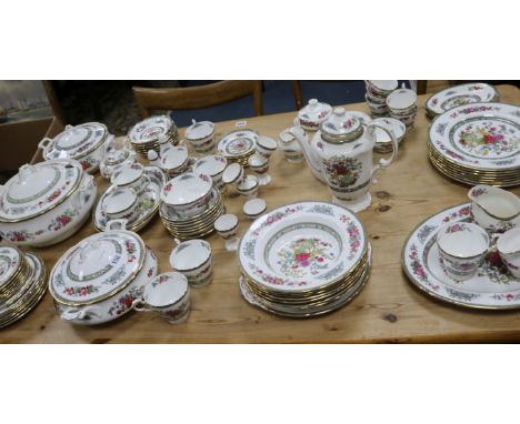 A comprehensive Paragon Tree of Kashmir dinner and tea service