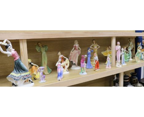 A collection of 1930's ceramic figurines